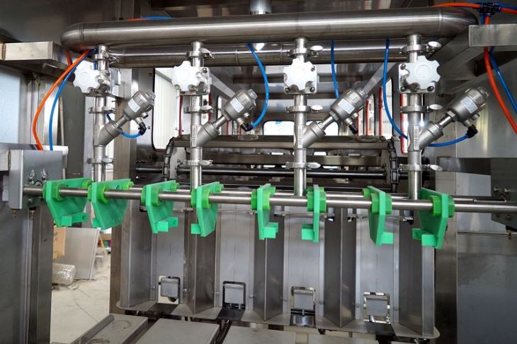 Bottle Filling Machine 18 Bpm Semi Auto