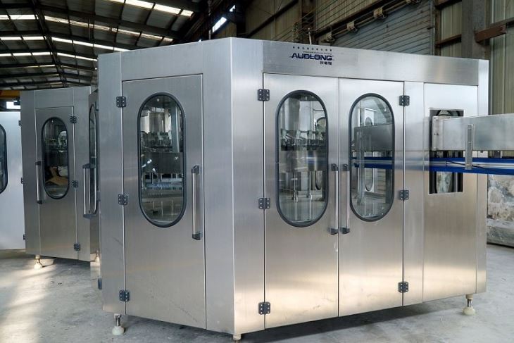 Small Water Bottle Filling Machine